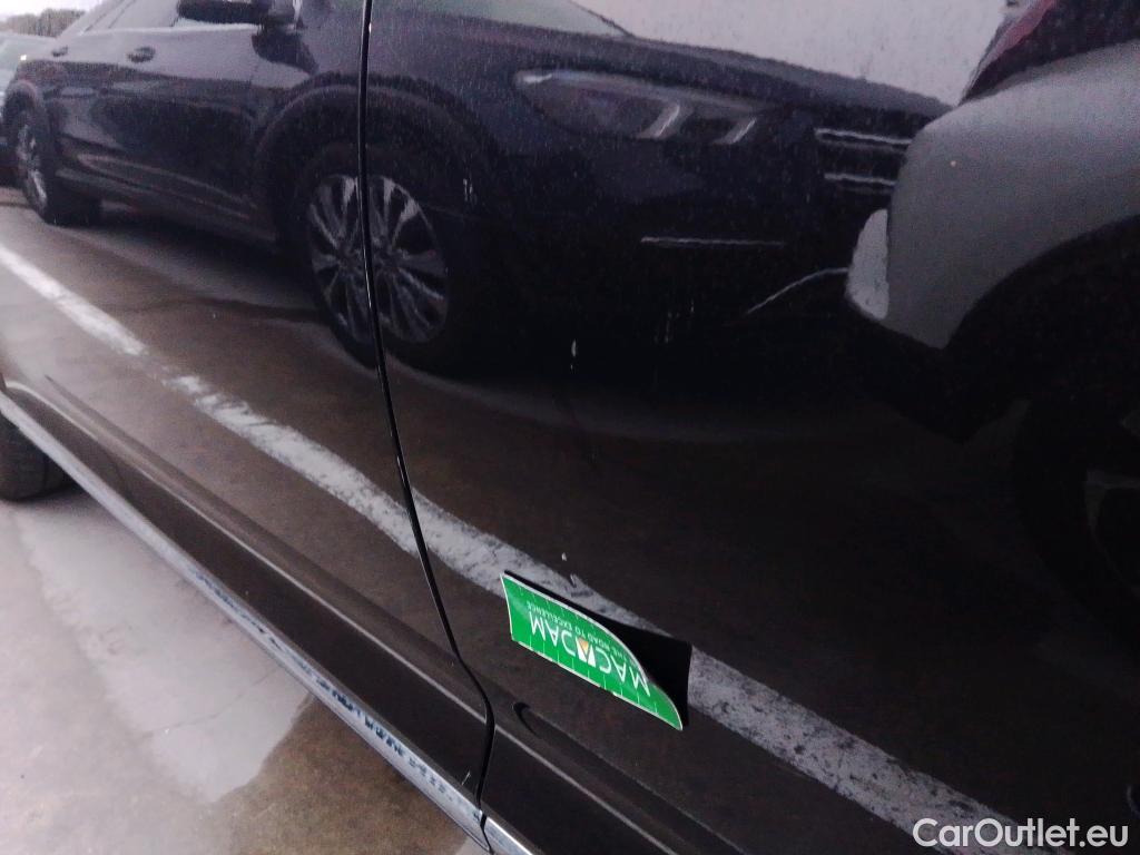  Volkswagen  Passat VOLKSWAGEN  / 2019 / 5P / familiar Variant GTE 1.4 TSI e-Power 115kW + 85kW #2