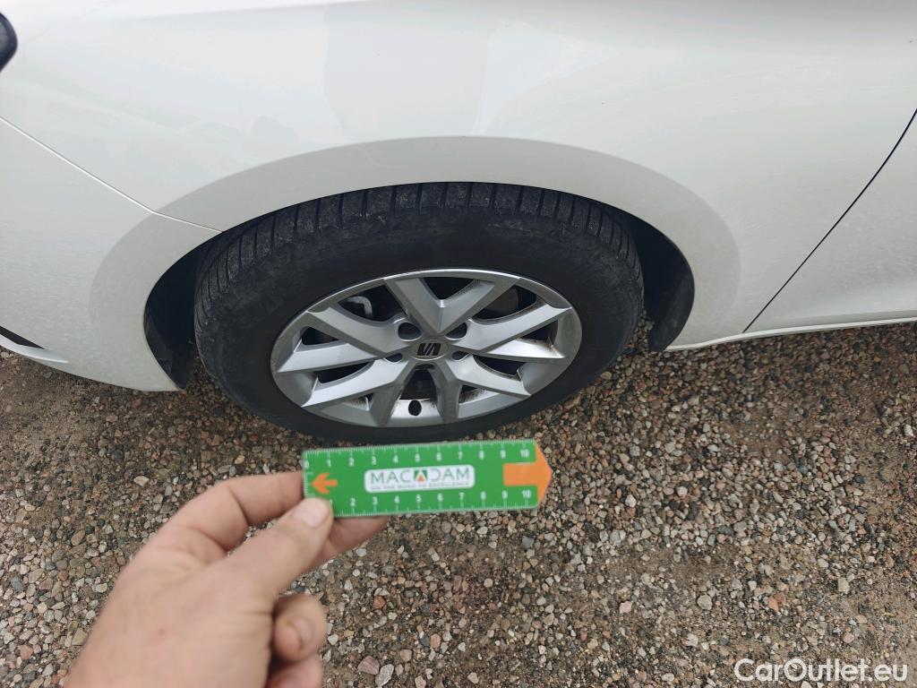  Land Rover  Discovery SEAT Nuevo León / 2020 / 5P / berlina con portón 2.0 TDI 85kW S&S Style Go (AC3) #5