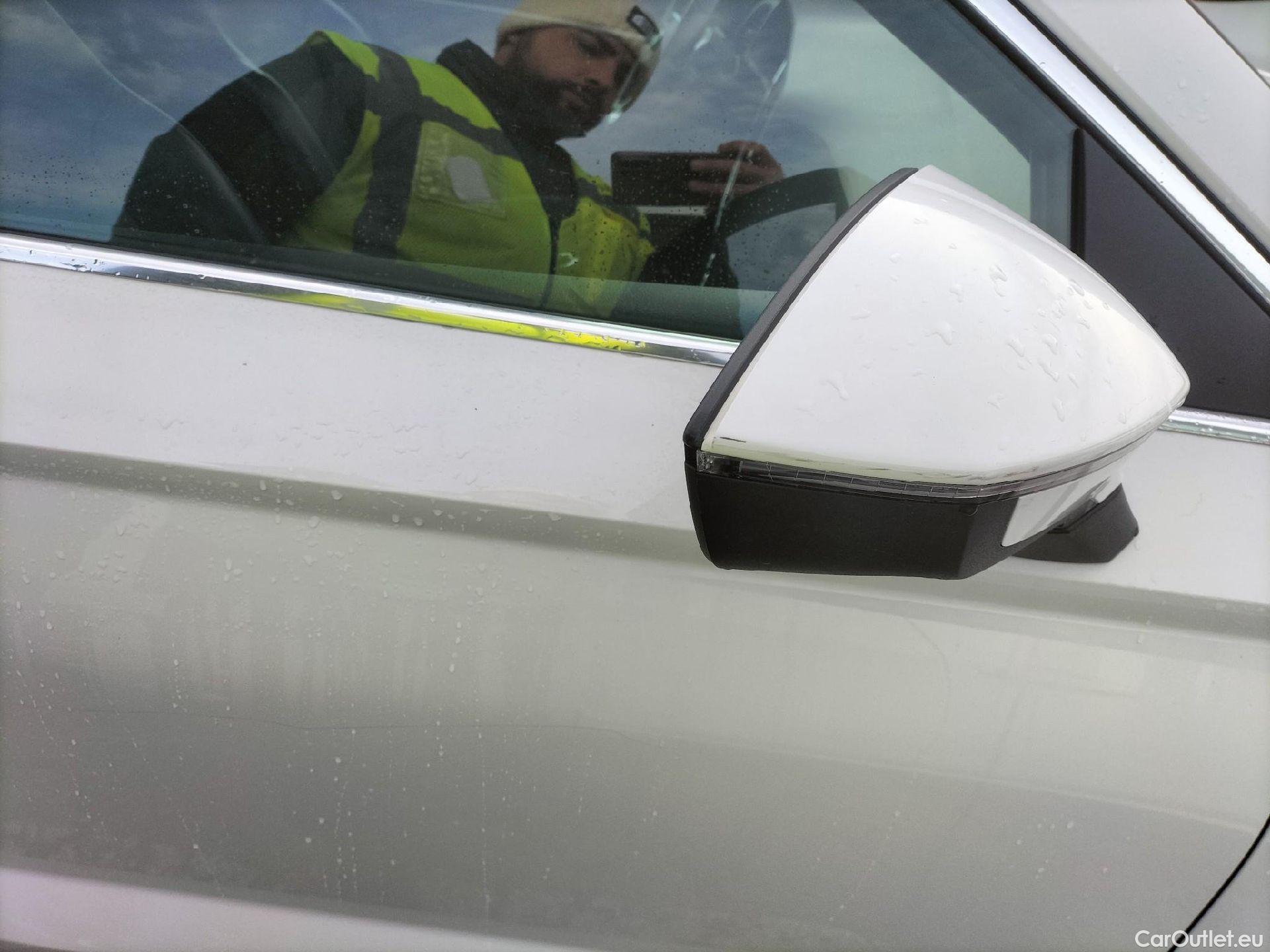  Seat  ATECA SEAT  / 2016 / 5P / todoterreno 1.5 TSI 110kW (150CV) S&S X-Perience Go #58