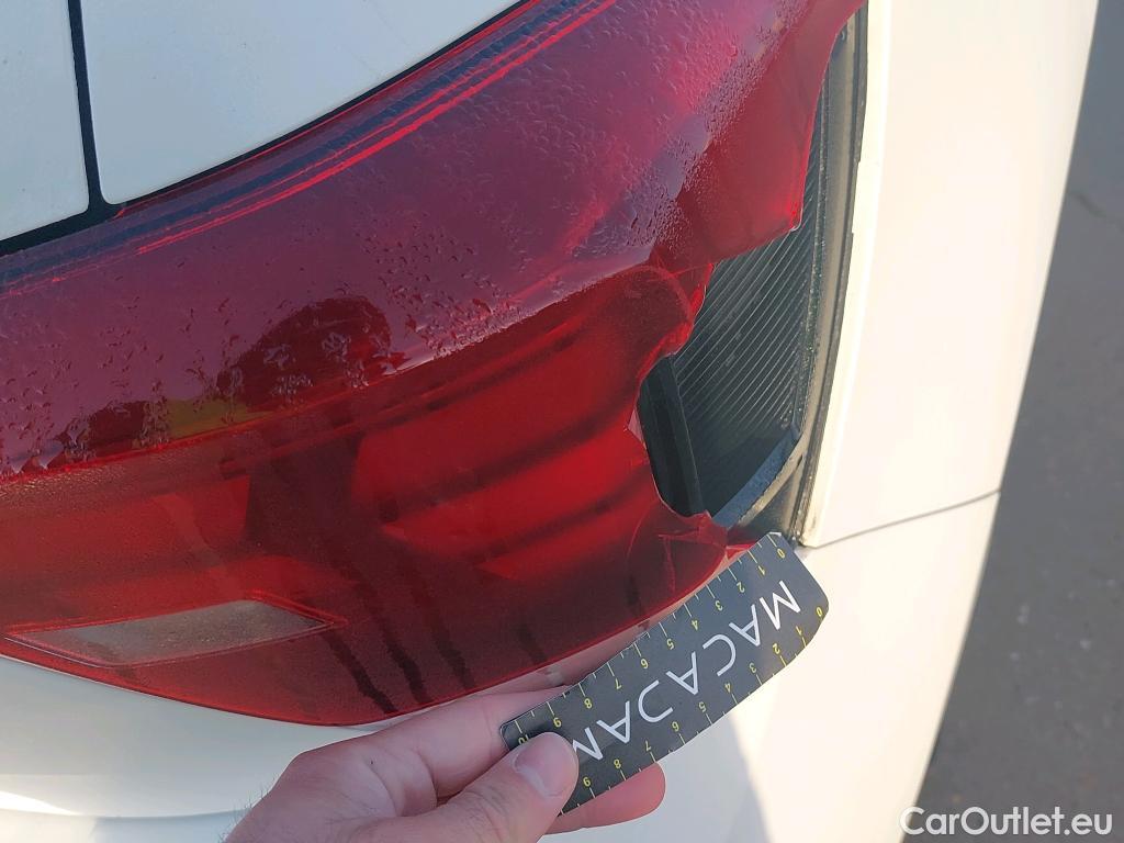  Volkswagen  Polo VOLKSWAGEN  / 2021 / 5P / berlina con portón Life 1.0 TSI 70kW (95CV) #2