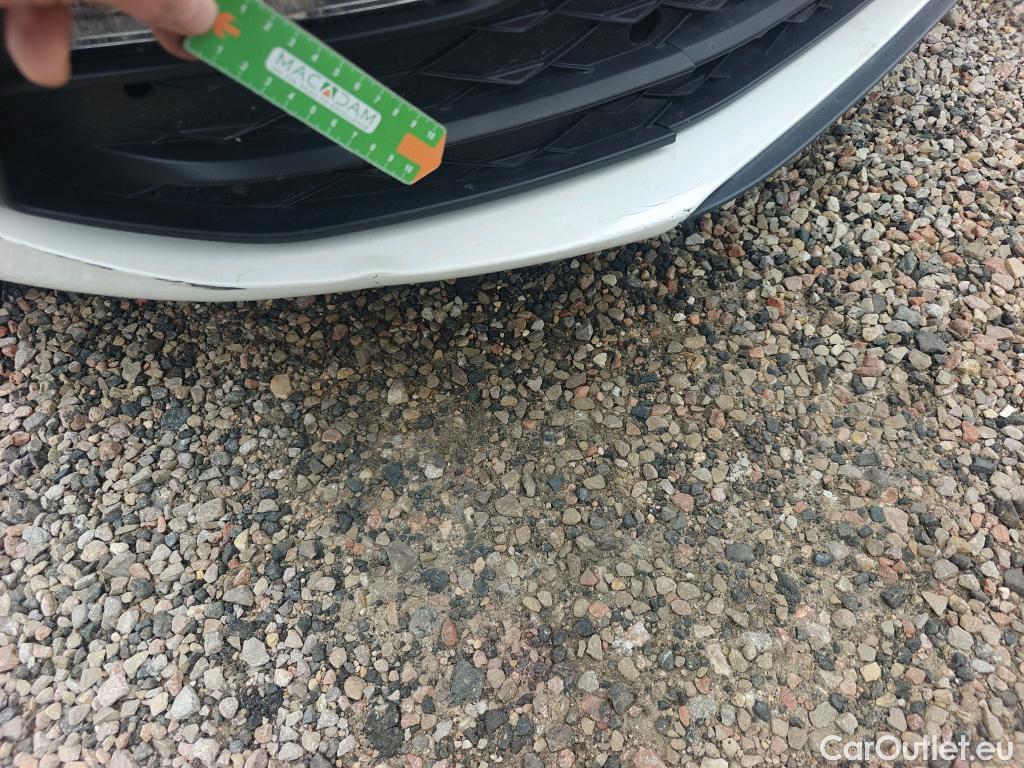  Land Rover  Discovery SEAT Nuevo León / 2020 / 5P / berlina con portón 2.0 TDI 85kW S&S Style Go (AC3) #3