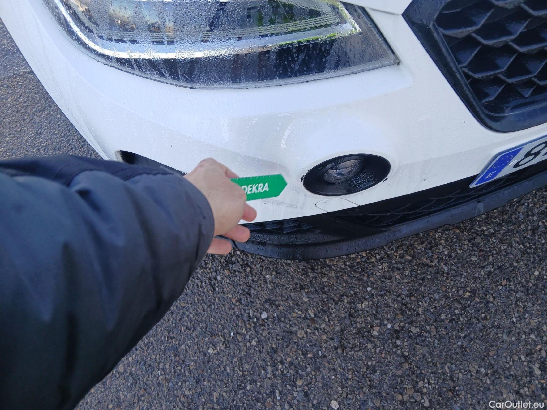  Seat  Arona SEAT  / 2017 / 5P / todoterreno 1.0 TSI 81kW (110CV) Style Plus (AC) #2