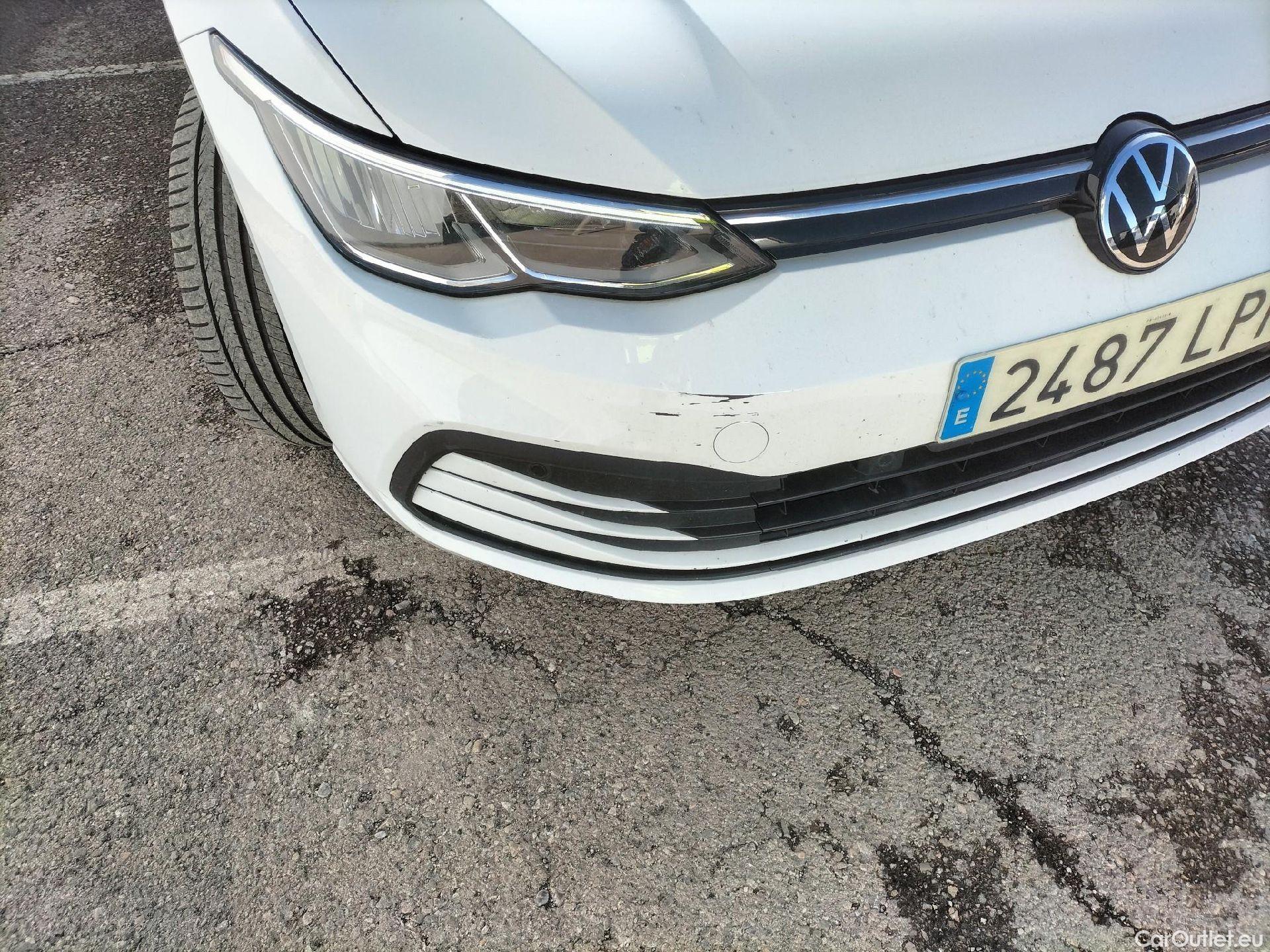  Volkswagen  Golf  VOLKSWAGEN / 2020 / 5P / familiar Life 1.5 eTSI 96kW (130CV) DSG Variant #1