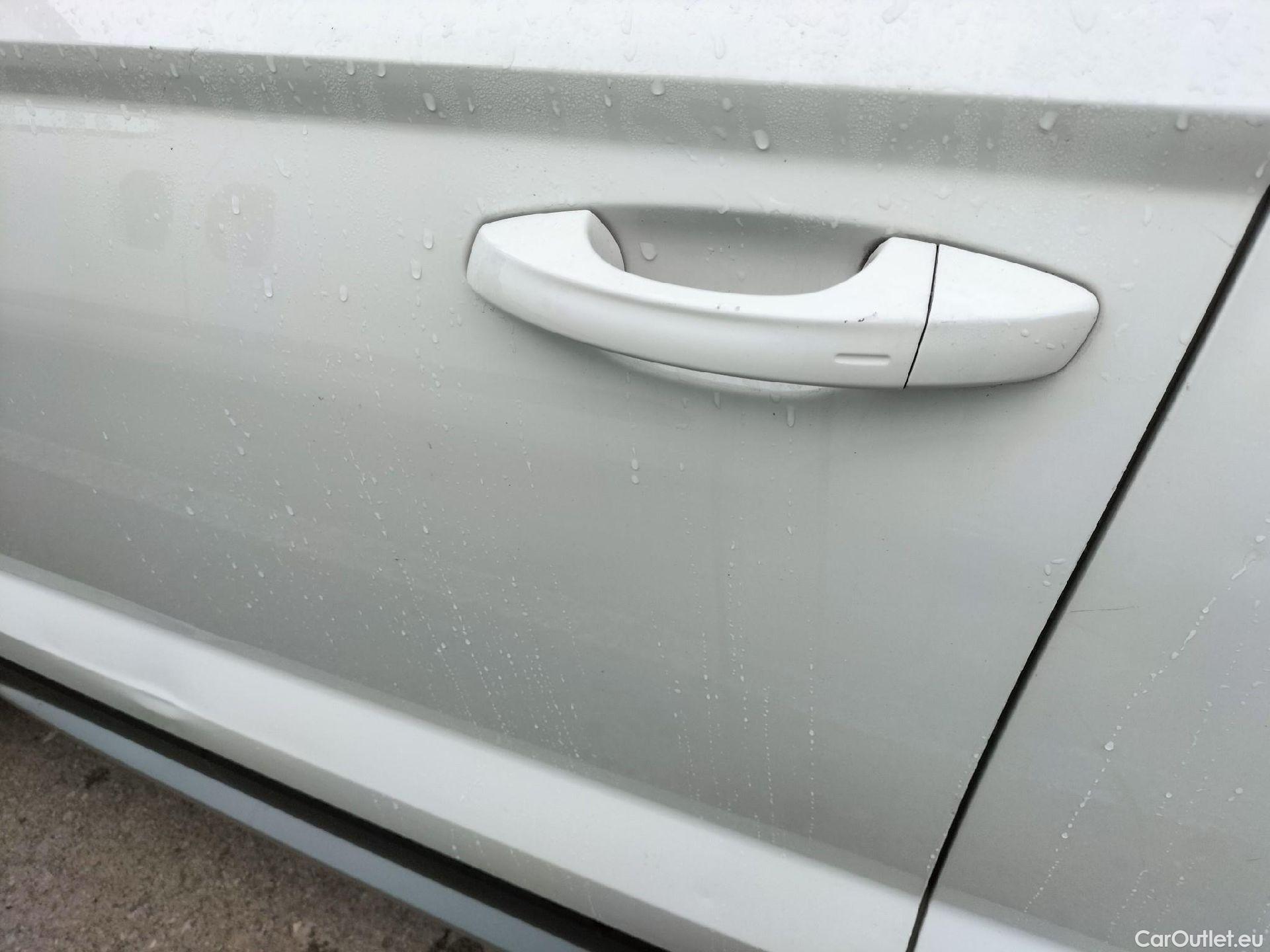  Seat  ATECA SEAT  / 2016 / 5P / todoterreno 1.5 TSI 110kW (150CV) S&S X-Perience Go #23