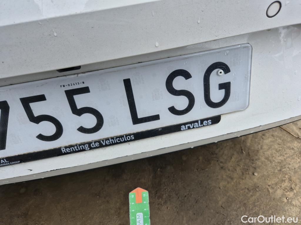  Land Rover  Discovery SEAT Nuevo León / 2020 / 5P / berlina con portón 1.4 e-Hybrid DSG-6 S&S Xcellence Go L (AC) #12