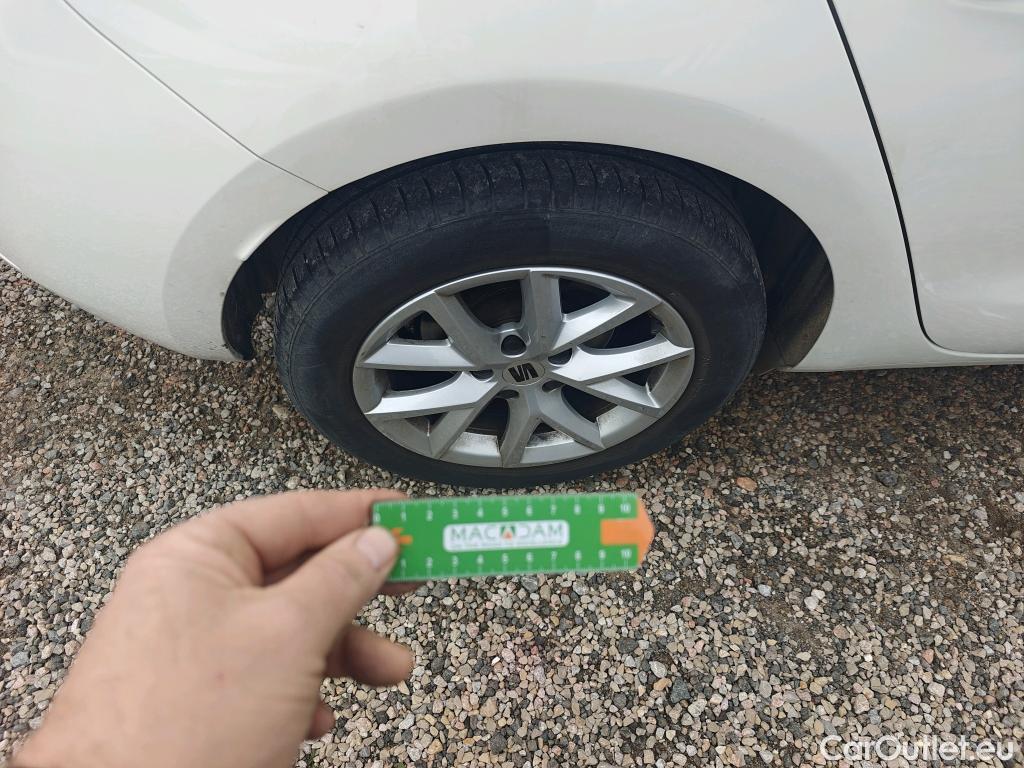  Land Rover  Discovery SEAT Nuevo León / 2020 / 5P / berlina con portón 2.0 TDI 85kW S&S Style Go (AC3) #7