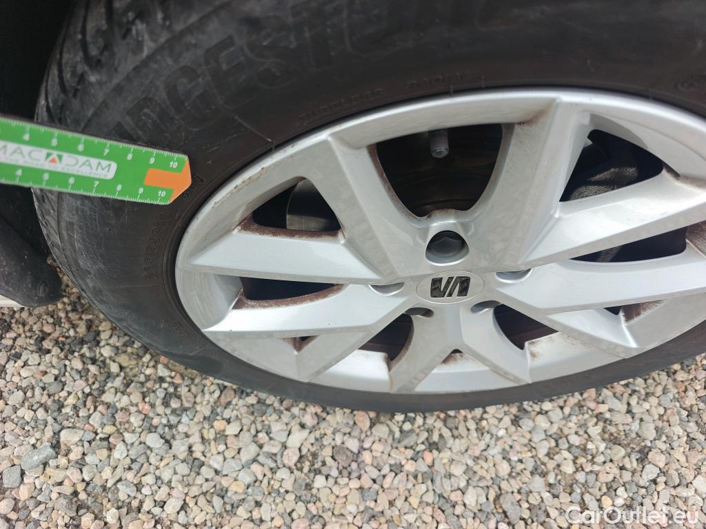  Land Rover  Discovery SEAT Nuevo León / 2020 / 5P / berlina con portón 2.0 TDI 85kW S&S Style Go (AC3) #10