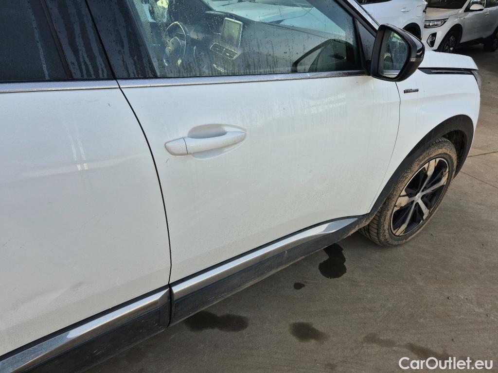  Peugeot  5008 PEUGEOT  / 2017 / 5P / todoterreno GT Line 1.6 PureTech 132kW (180CV) EAT8 #24