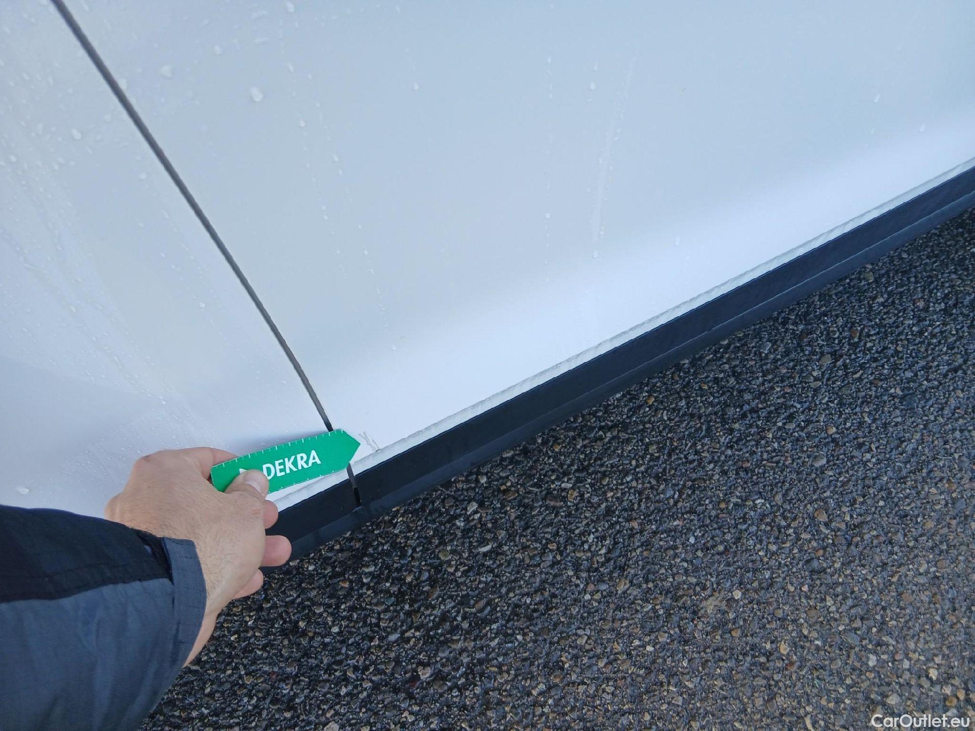  Seat  Arona SEAT  / 2017 / 5P / todoterreno 1.0 TSI 81kW (110CV) Style Plus (AC) #14