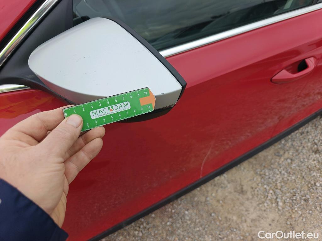  Skoda  Octavia SKODA  / 2020 / 5P / familiar Combi 1.5 TSI 110kW(150CV) Man Scout #33