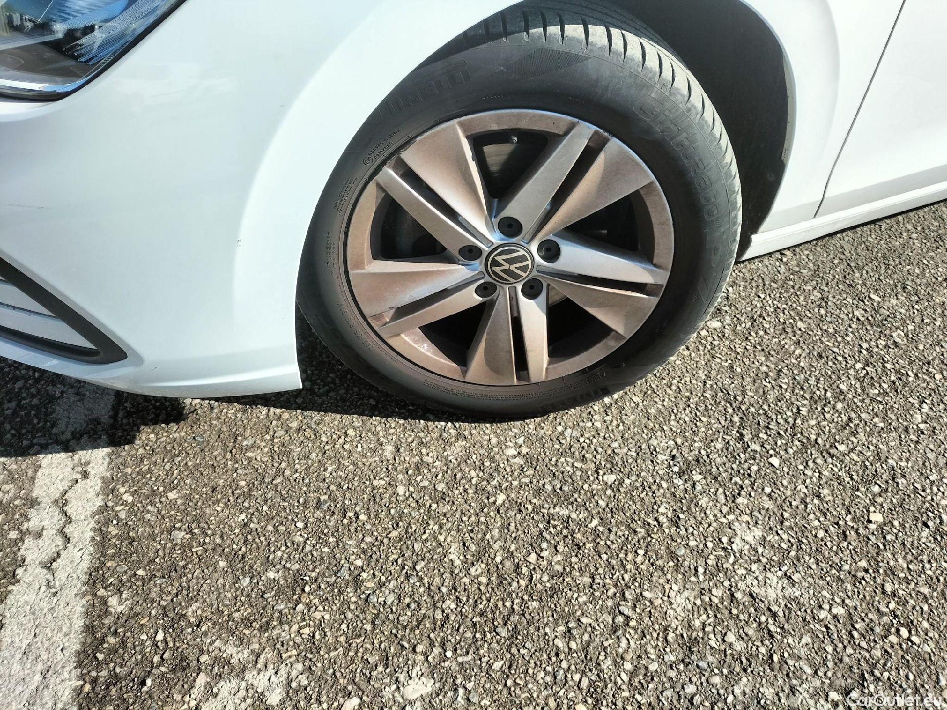  Volkswagen  Golf  VOLKSWAGEN / 2020 / 5P / familiar Life 1.5 eTSI 96kW (130CV) DSG Variant #6