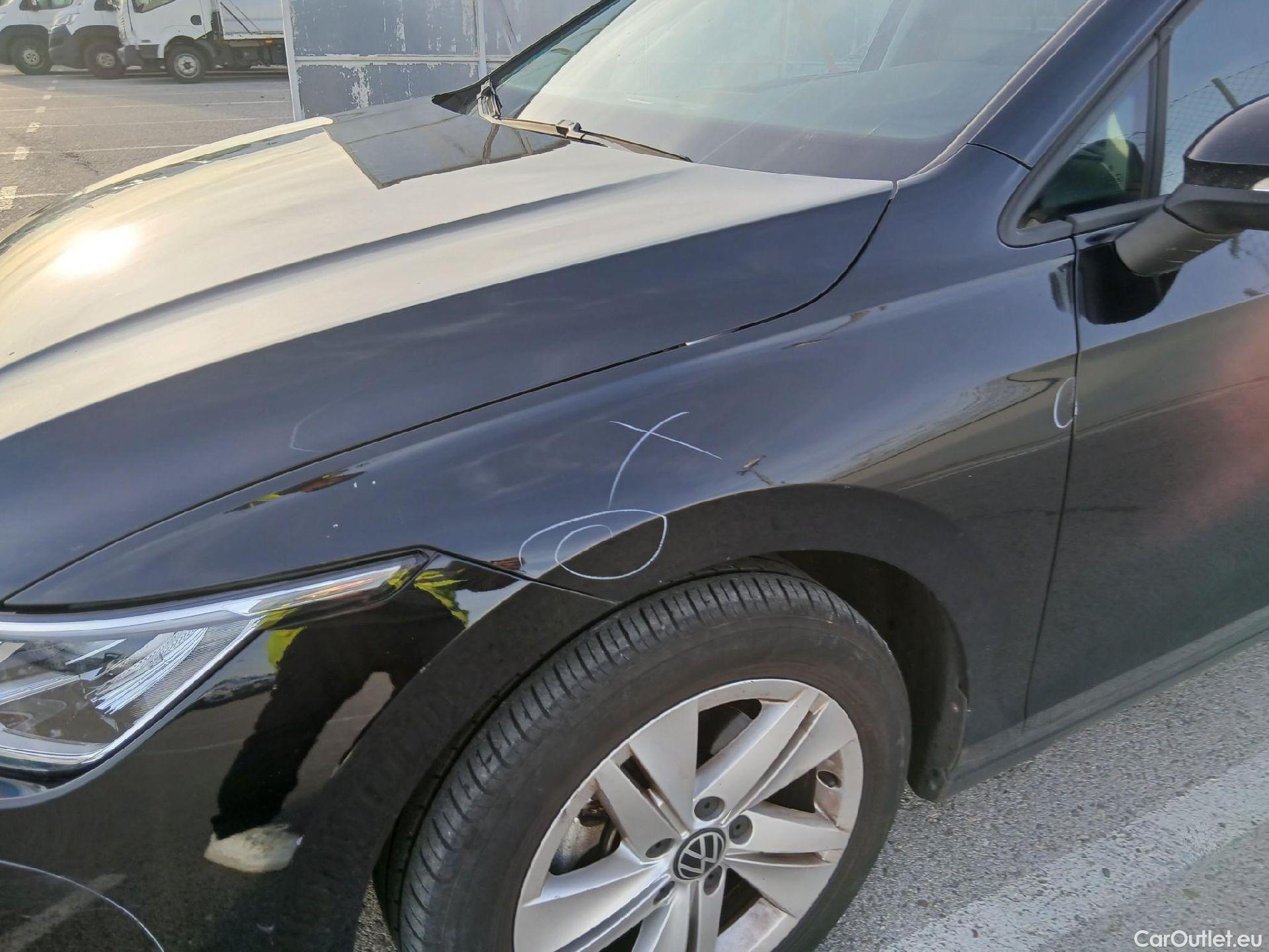  Volkswagen  Golf  VOLKSWAGEN / 2020 / 5P / berlina con portón Life 2.0 TDI 85kW (115CV) #11