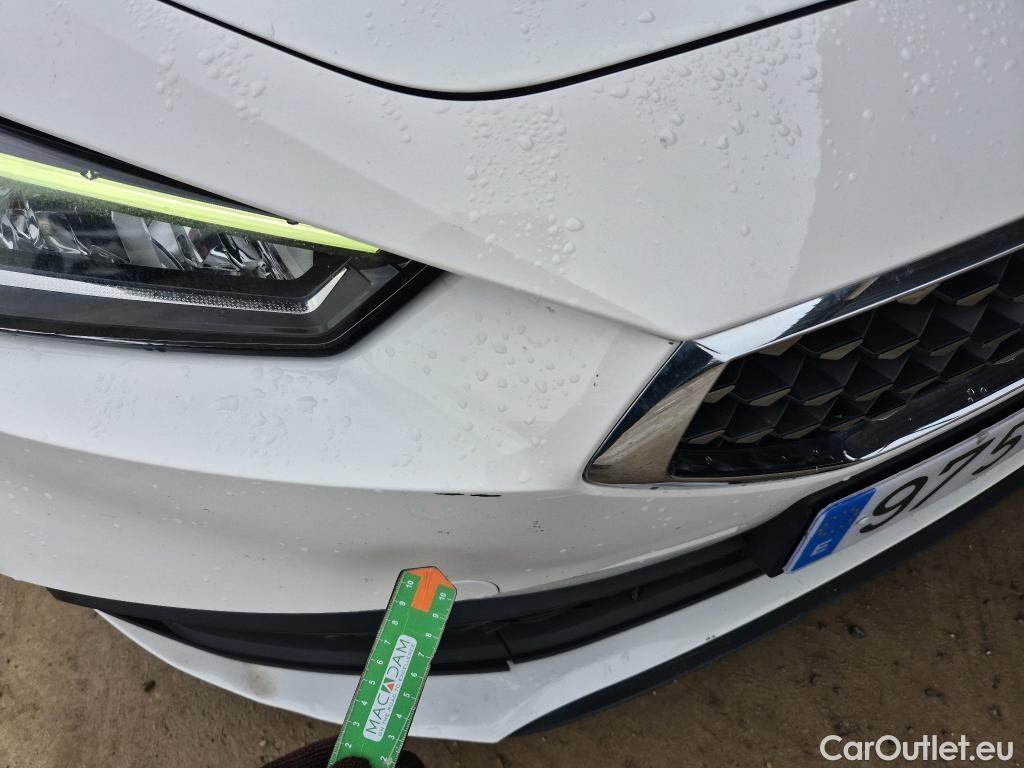  Land Rover  Discovery SEAT Nuevo León / 2020 / 5P / berlina con portón 1.4 e-Hybrid DSG-6 S&S Xcellence Go L (AC) #8