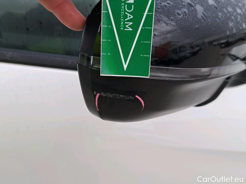  Peugeot  3008 PEUGEOT  / 2020 / 5P / todoterreno 1.5 BlueHDi 96kW (130CV) S&S Active Pack (AC4) #34