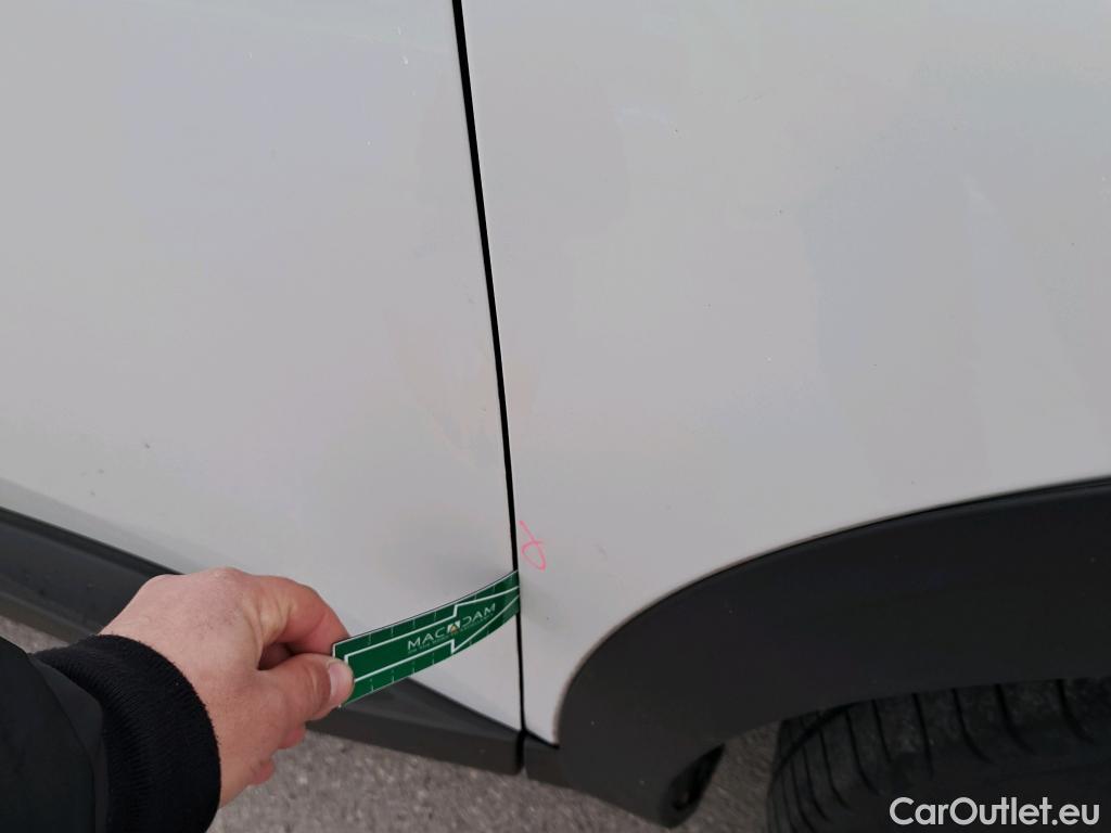  Peugeot  3008 PEUGEOT  / 2020 / 5P / todoterreno 1.5 BlueHDi 96kW (130CV) S&S Active Pack (AC4) #31