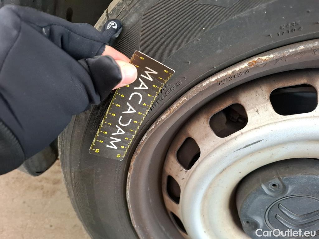  Citroen  Berlingo  Fourgon Club M 650 1.5 BlueHDi 75CV BVM5 E6dT #24