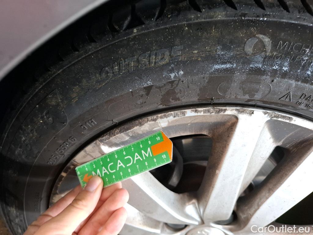  Peugeot  308  Active Business 1.5 HDI 100CV BVM6 E6d #19