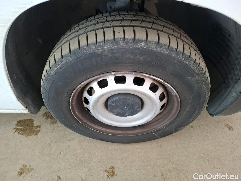  Citroen  Berlingo  Fourgon Club M 650 1.5 BlueHDi 75CV BVM5 E6dT #30