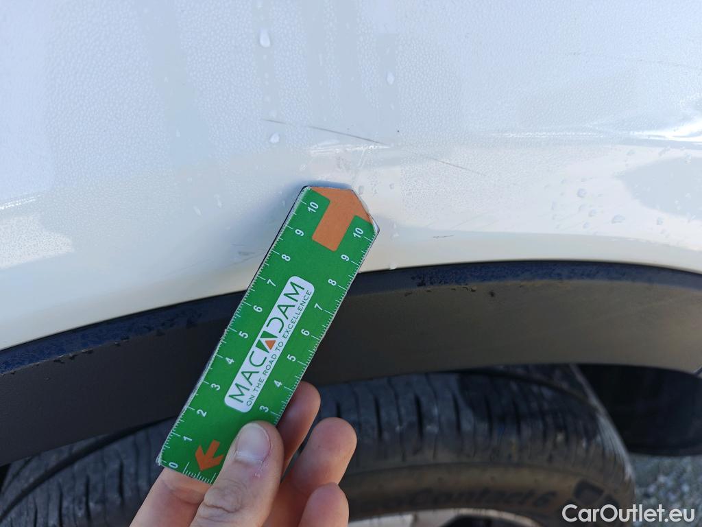  Volvo  XC 40 VOLVO XC40 / 2017 / 5P / todoterreno 2.0 B4 G AWD Momentum Pro Auto #22