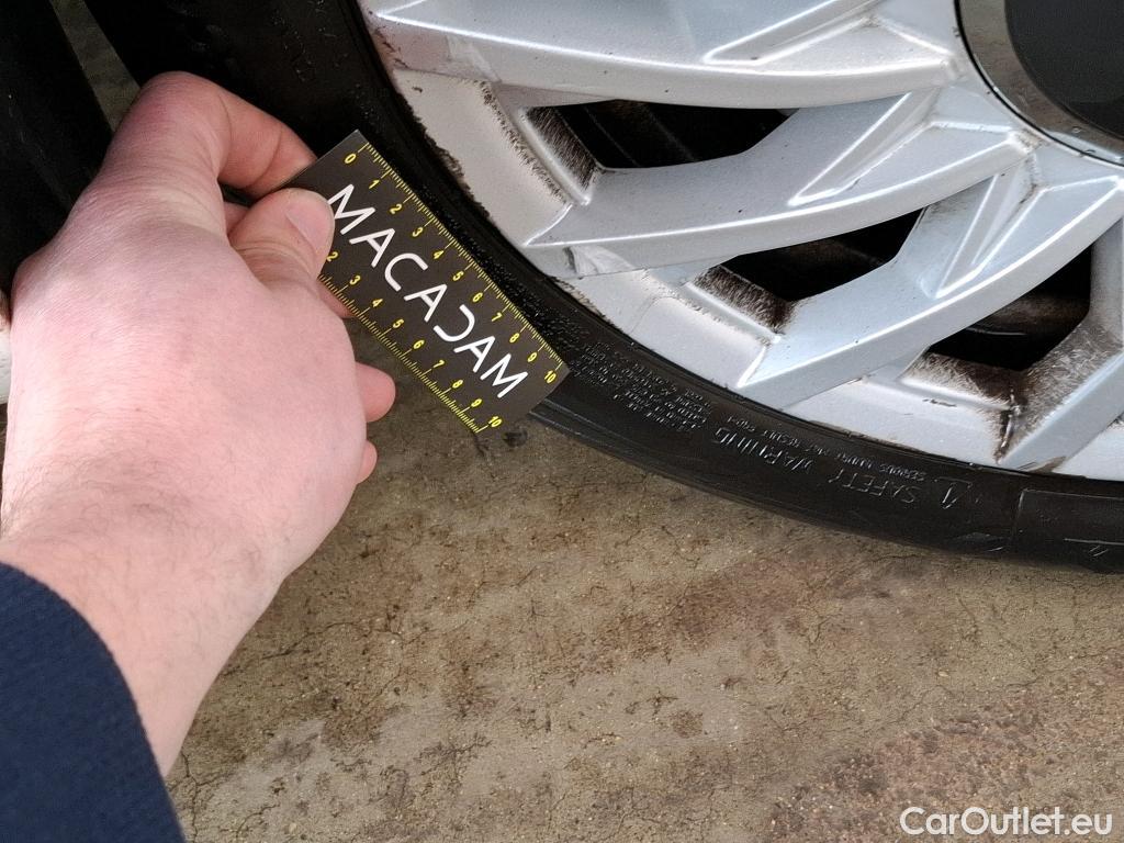  Fiat  500 FIAT   2015  3P  Berline 10 70ch BSG Dolcevita #35