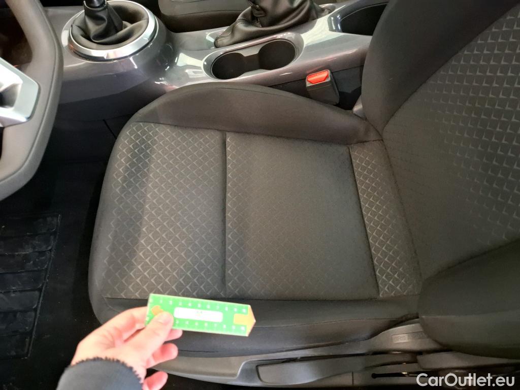  Nissan  Juke NISSAN  / 2019 / 5P / Crossover DIG-T 114 BVM6 Acenta #9