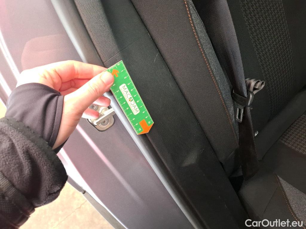  Peugeot  3008  Active Business 1.2 PureTech 130CV BVM6 E6dT #15