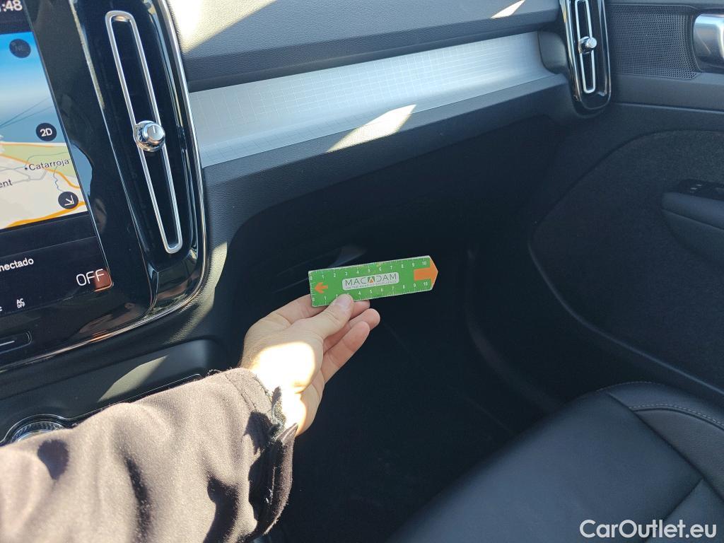  Volvo  XC 40 VOLVO XC40 / 2017 / 5P / todoterreno 2.0 B4 G AWD Momentum Pro Auto #11