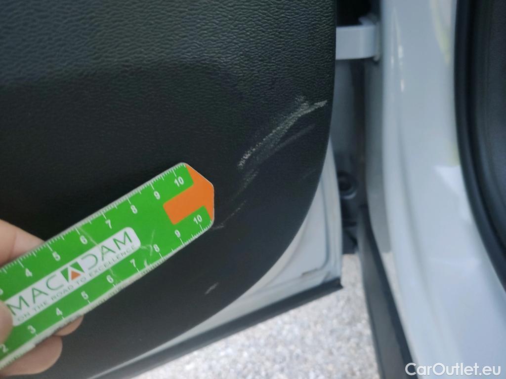  Volvo  XC 40 VOLVO XC40 / 2017 / 5P / todoterreno 1.5 T3 Momentum Pro Auto #8