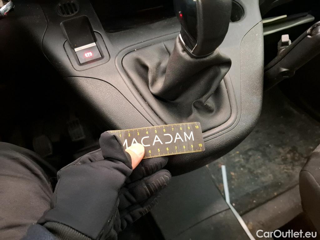  Citroen  Berlingo  Fourgon Club M 650 1.5 BlueHDi 75CV BVM5 E6dT #44