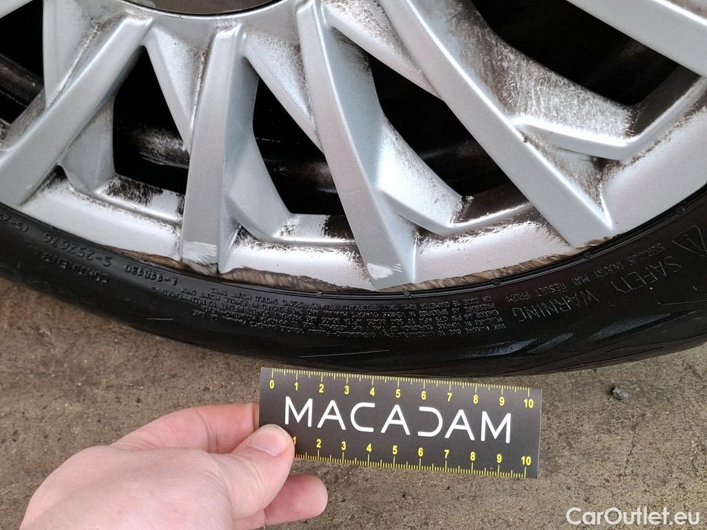  Fiat  500 FIAT   2015  3P  Berline 10 70ch BSG Dolcevita #31