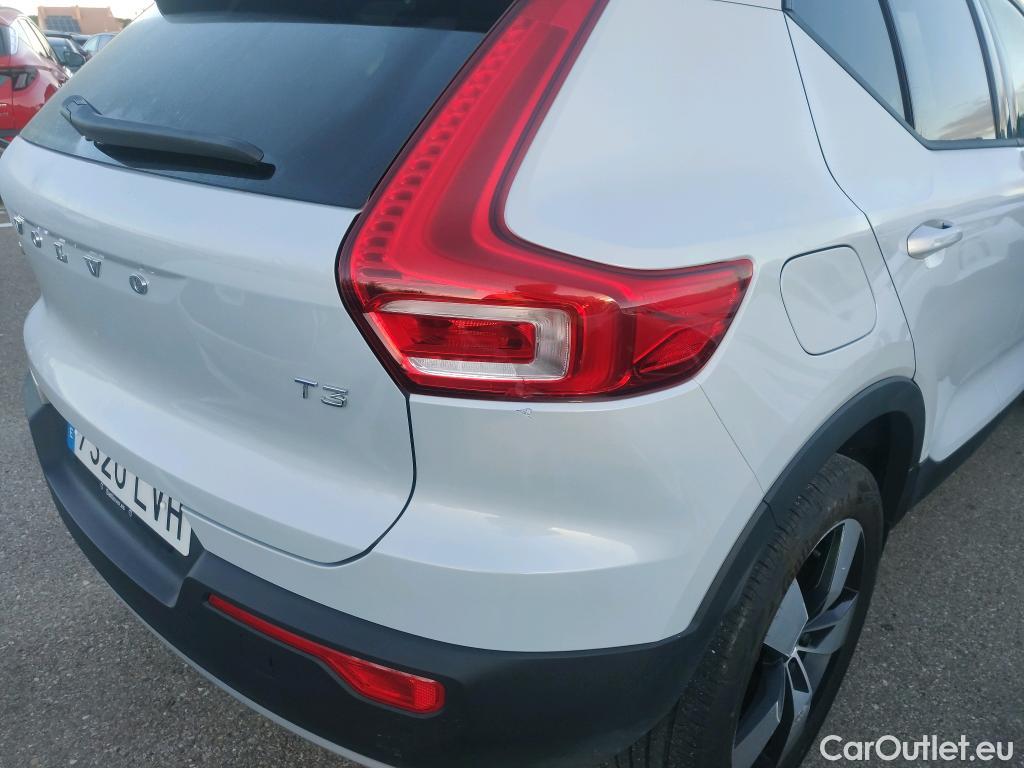  Volvo  XC 40 VOLVO XC40 / 2017 / 5P / todoterreno 1.5 T3 Momentum Pro Auto #1