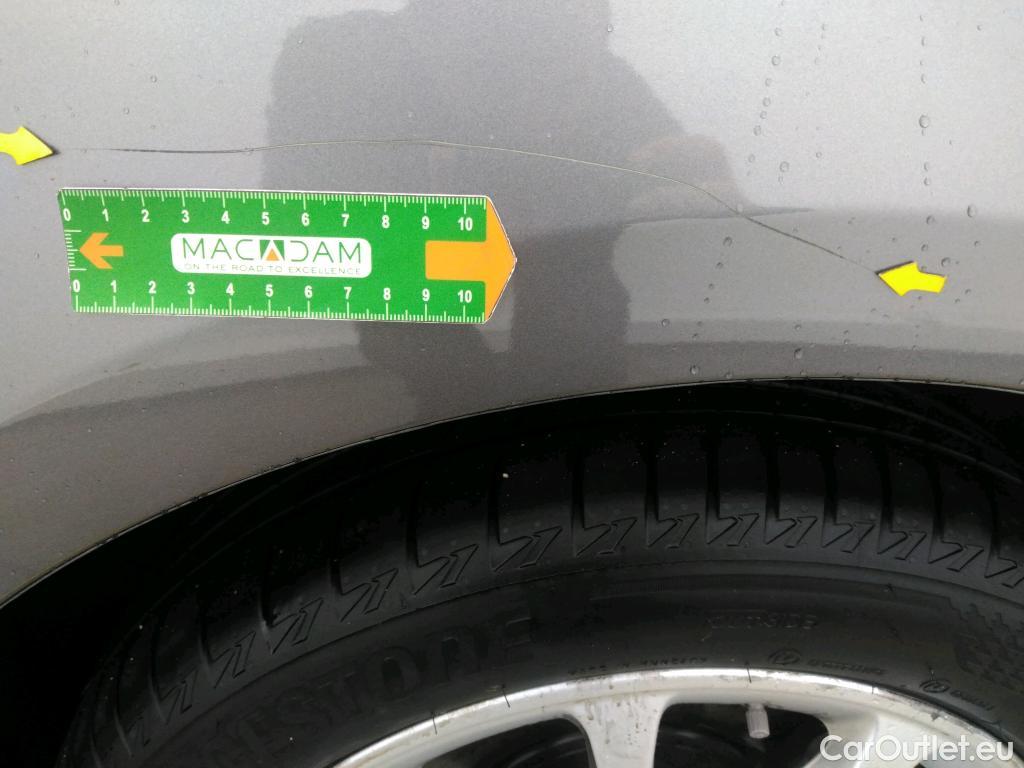  Mercedes  A-Klasse MERCEDES-BENZ Classe A Berline  2018  4P  Berline A 250 e Business Line 8GDCT #2