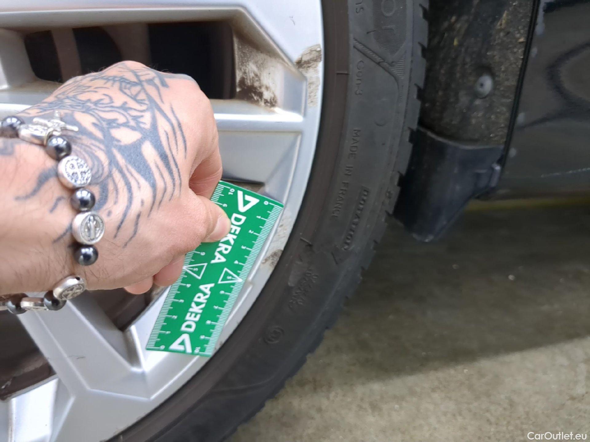  Audi  A3 AUDI  Sportback / 2020 / 5P / Berline 35 TFSI 150 MHEV S Tronic Business Line #18