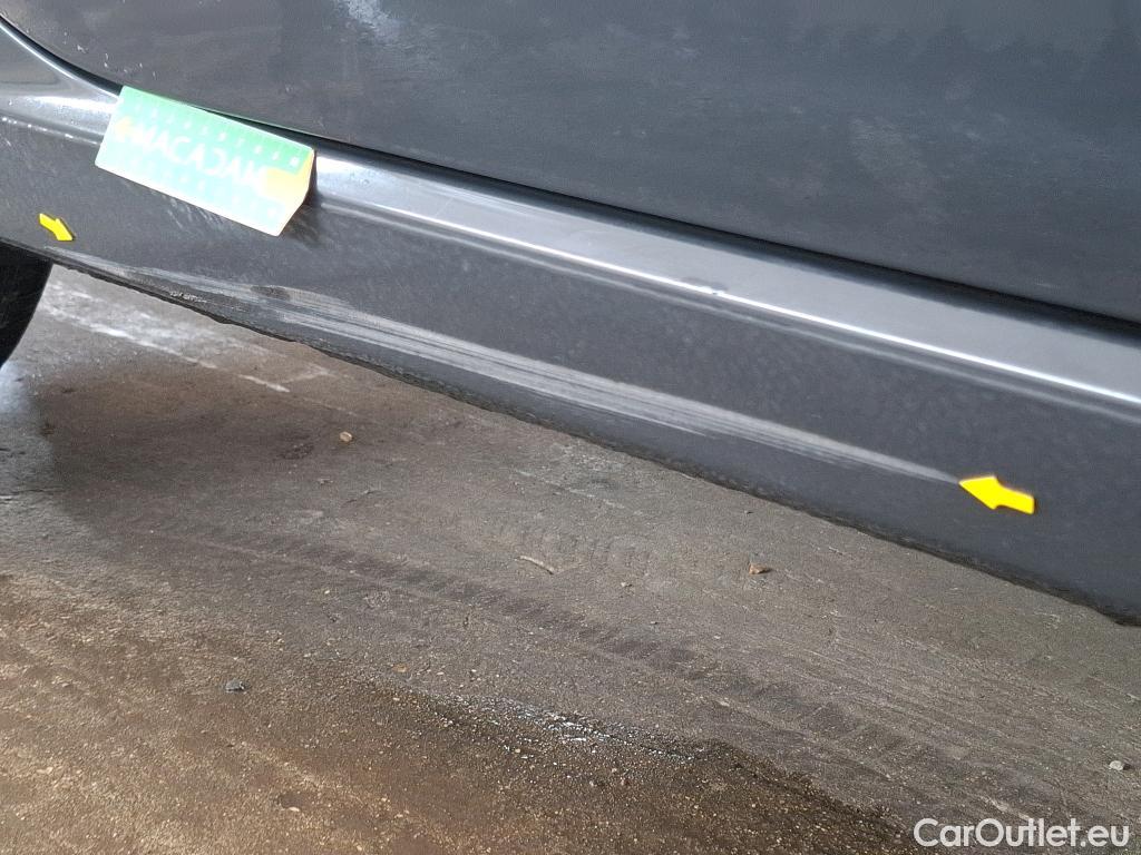  Volkswagen  Golf  VIII SW Style 2.0 TDI 115CV BVA7 E6d #29