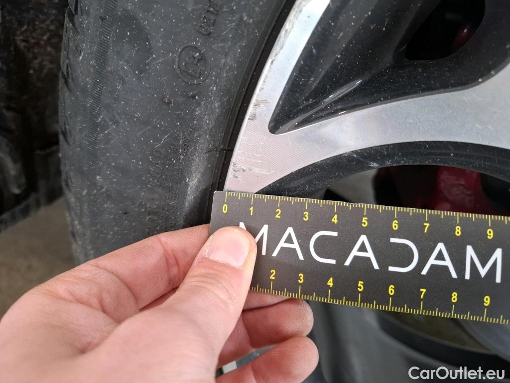  Alfa Romeo  TONALE ALFA ROMEO  / 2022 / 5P / SUV 1.5T Hybrid 160 TCT7 Veloce #15