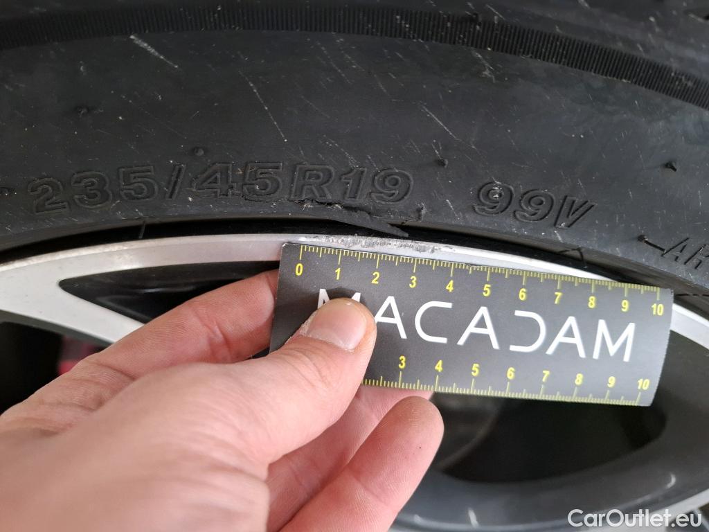  Alfa Romeo  TONALE ALFA ROMEO  / 2022 / 5P / SUV 1.5T Hybrid 160 TCT7 Veloce #5