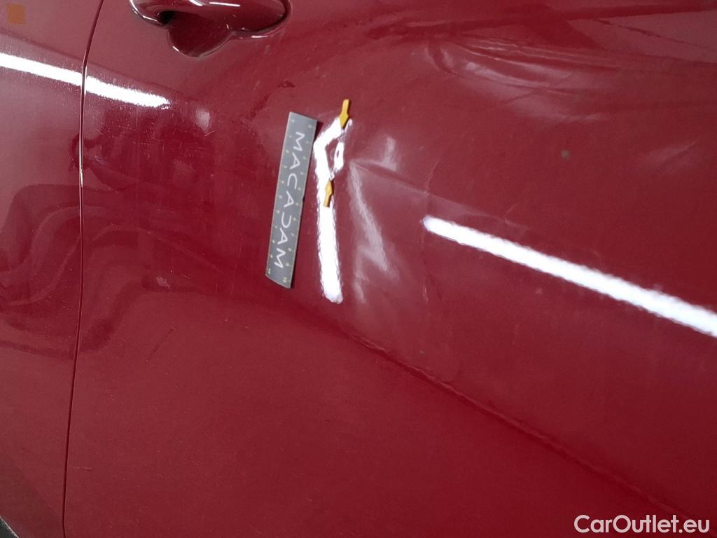  Alfa Romeo  TONALE ALFA ROMEO  / 2022 / 5P / SUV 1.5T Hybrid 160 TCT7 Veloce #22