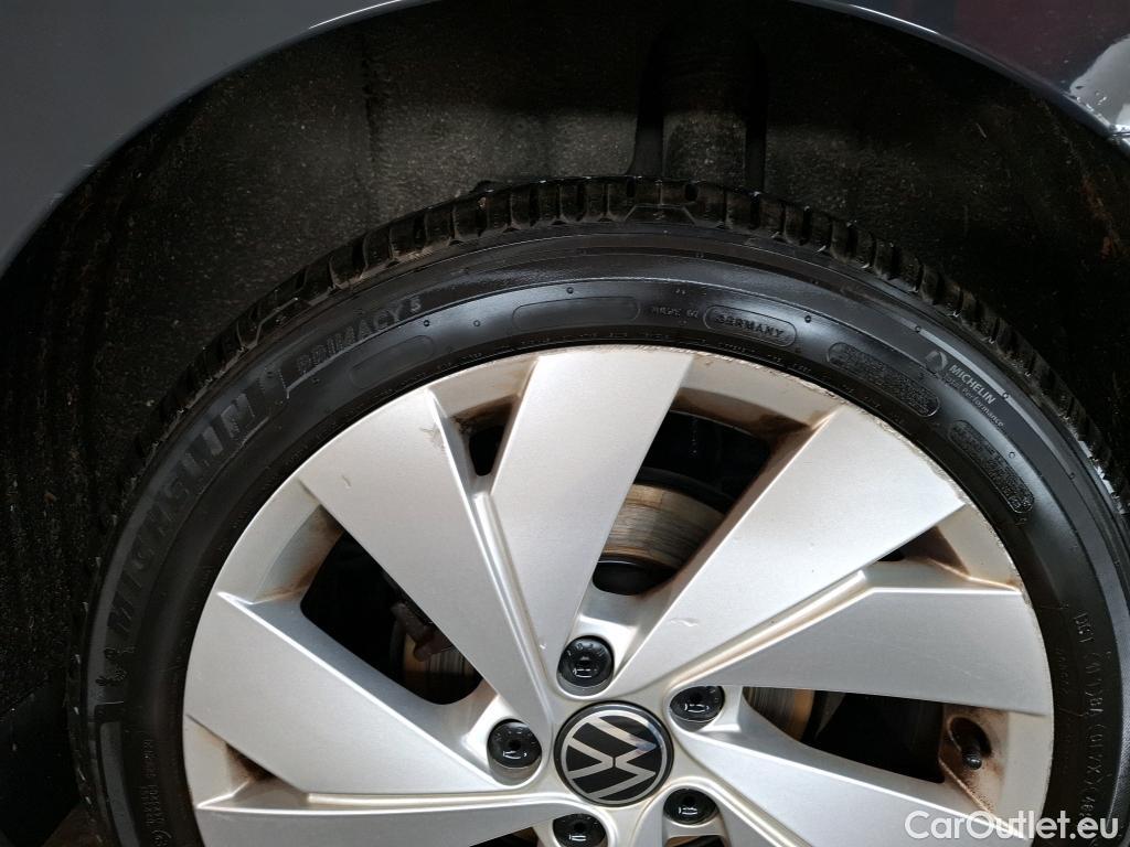  Volkswagen  Golf  VIII SW Style 2.0 TDI 115CV BVA7 E6d #44