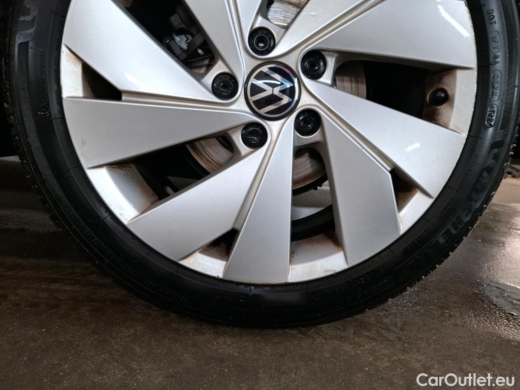  Volkswagen  Golf  VIII SW Style 2.0 TDI 115CV BVA7 E6d #45