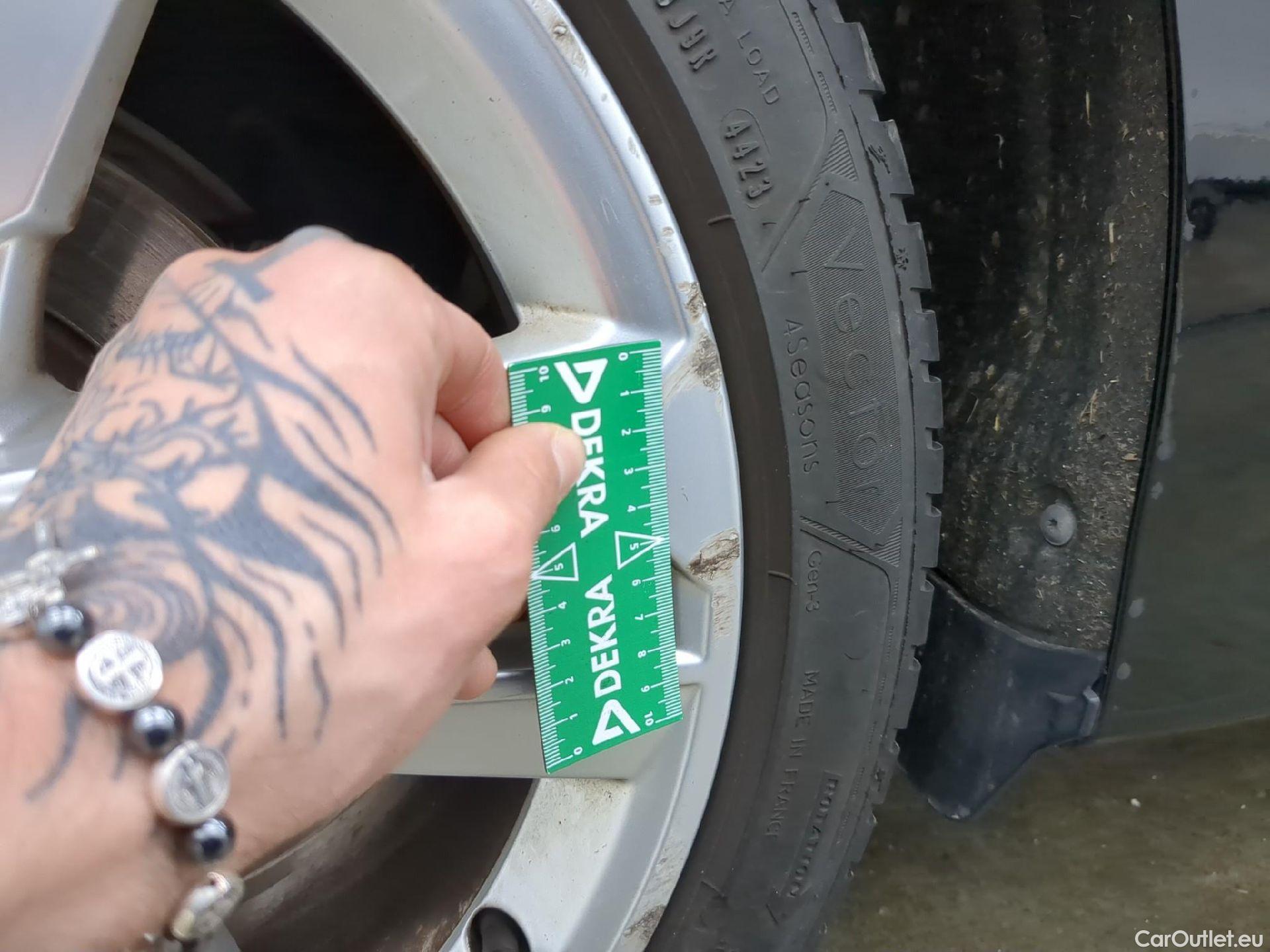  Audi  A3 AUDI  Sportback / 2020 / 5P / Berline 35 TFSI 150 MHEV S Tronic Business Line #17