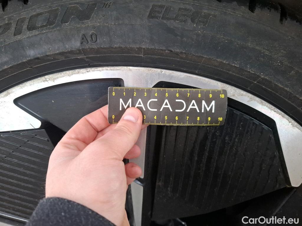  Audi  Q4 E-Tron  40 e-tron Design Luxe 82kWh BVA #27