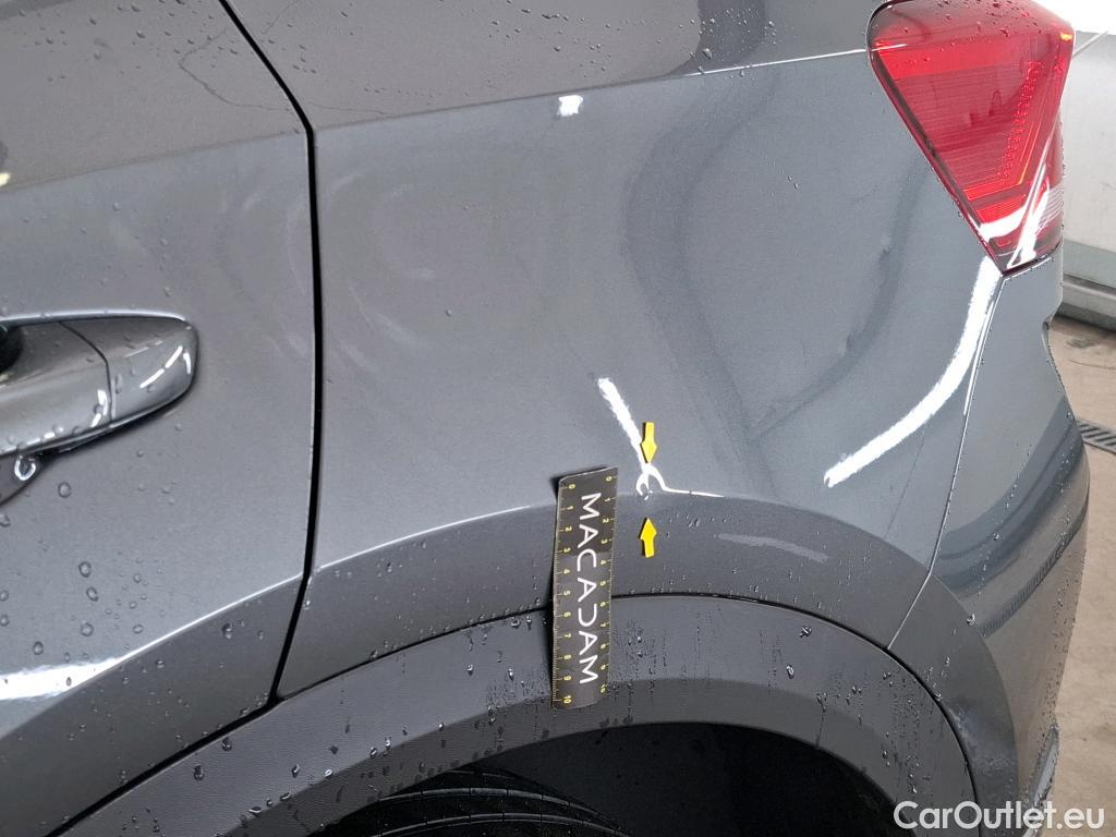  Volkswagen  T-ROC VOLKSWAGEN  / 2017 / 5P / SUV 1.0 TSI 110 LOUNGE BUSINESS #2