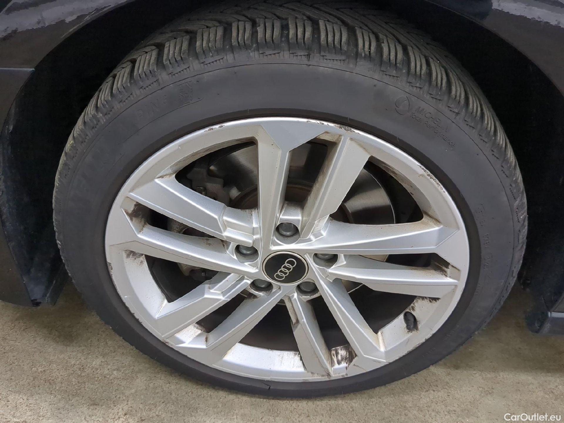  Audi  A3 AUDI  Sportback / 2020 / 5P / Berline 35 TFSI 150 MHEV S Tronic Business Line #2