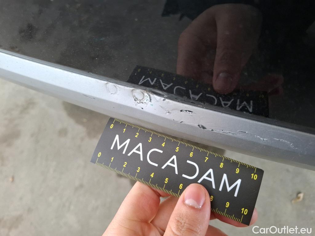  Audi  Q3 AUDI  / 2018 / 5P / SUV 35 TFSI 150 MHEV S TRONIC DESIGN LUXE #7