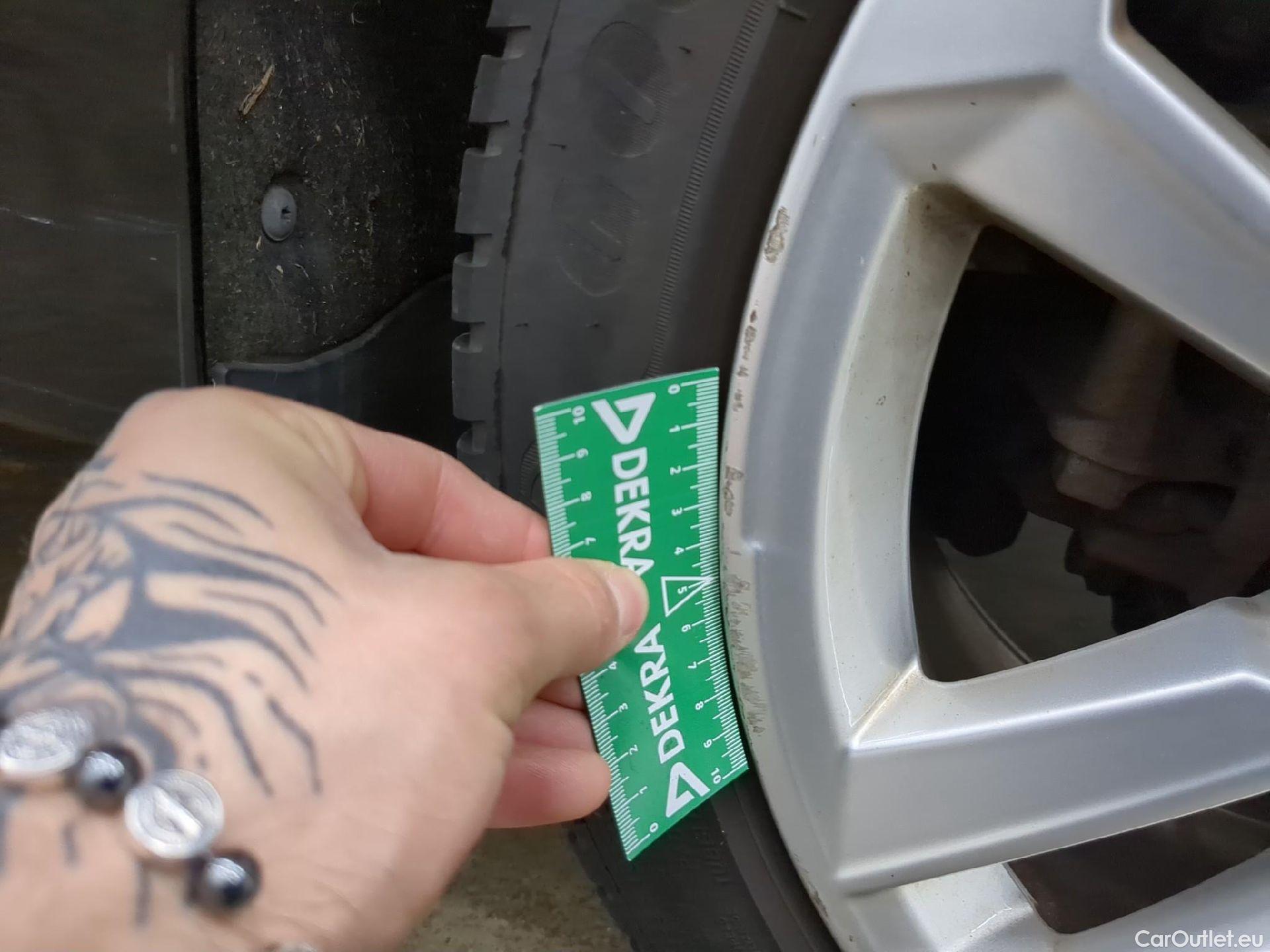  Audi  A3 AUDI  Sportback / 2020 / 5P / Berline 35 TFSI 150 MHEV S Tronic Business Line #13