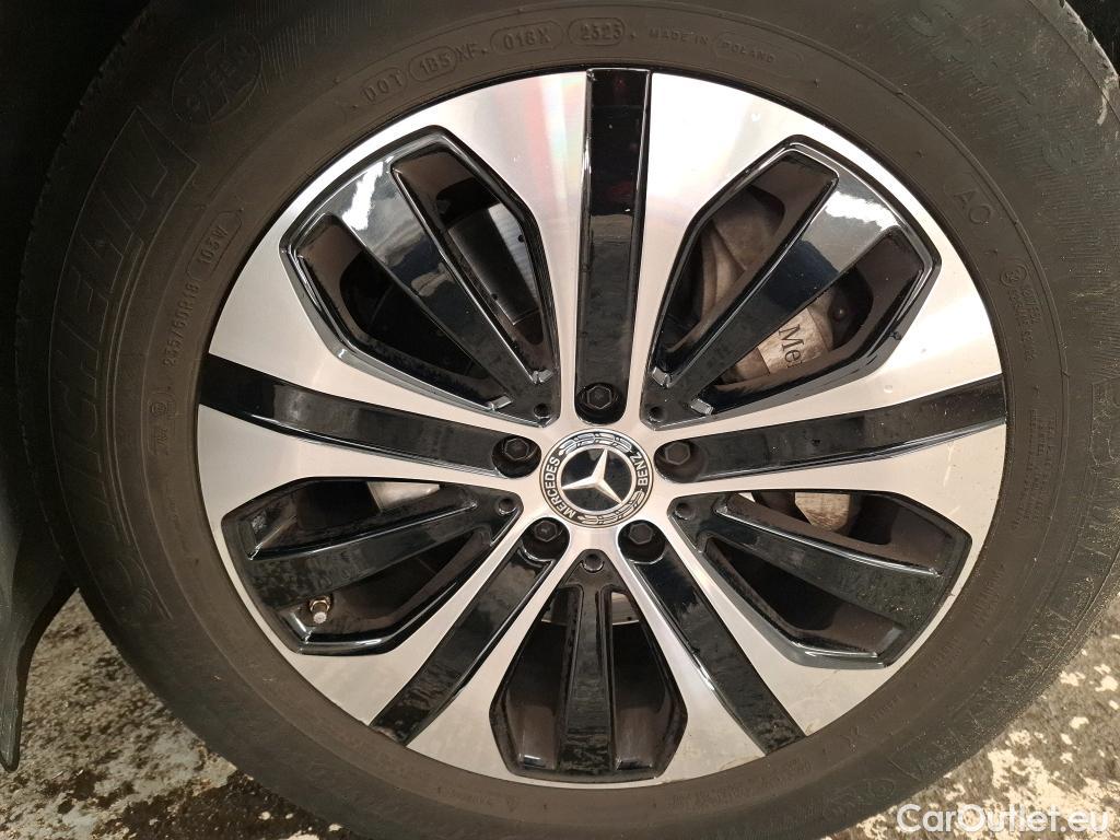  Mercedes  G-Klasee MERCEDES-BENZ GLC / 2019 / 5P / SUV 2.0 GLC 300 E BUSINESS LINE 4MATIC #13