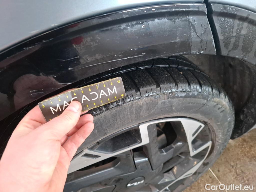  KIA  Sportage KIA  / 2021 / 5P / SUV 1.6 T-GDI 265 PHEV AUTO 4WD GT-L PREM BU #15