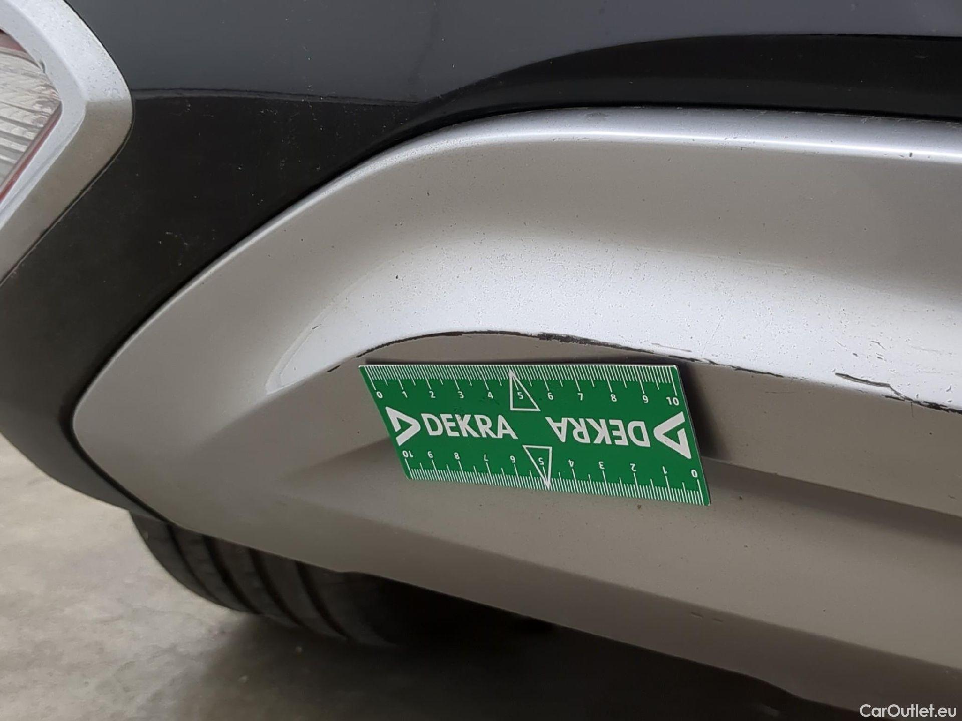  KIA  Sportage KIA  / 2021 / 5P / SUV 1.6 T-GDI 265 PHEV AUTO 4WD DESIGN #24