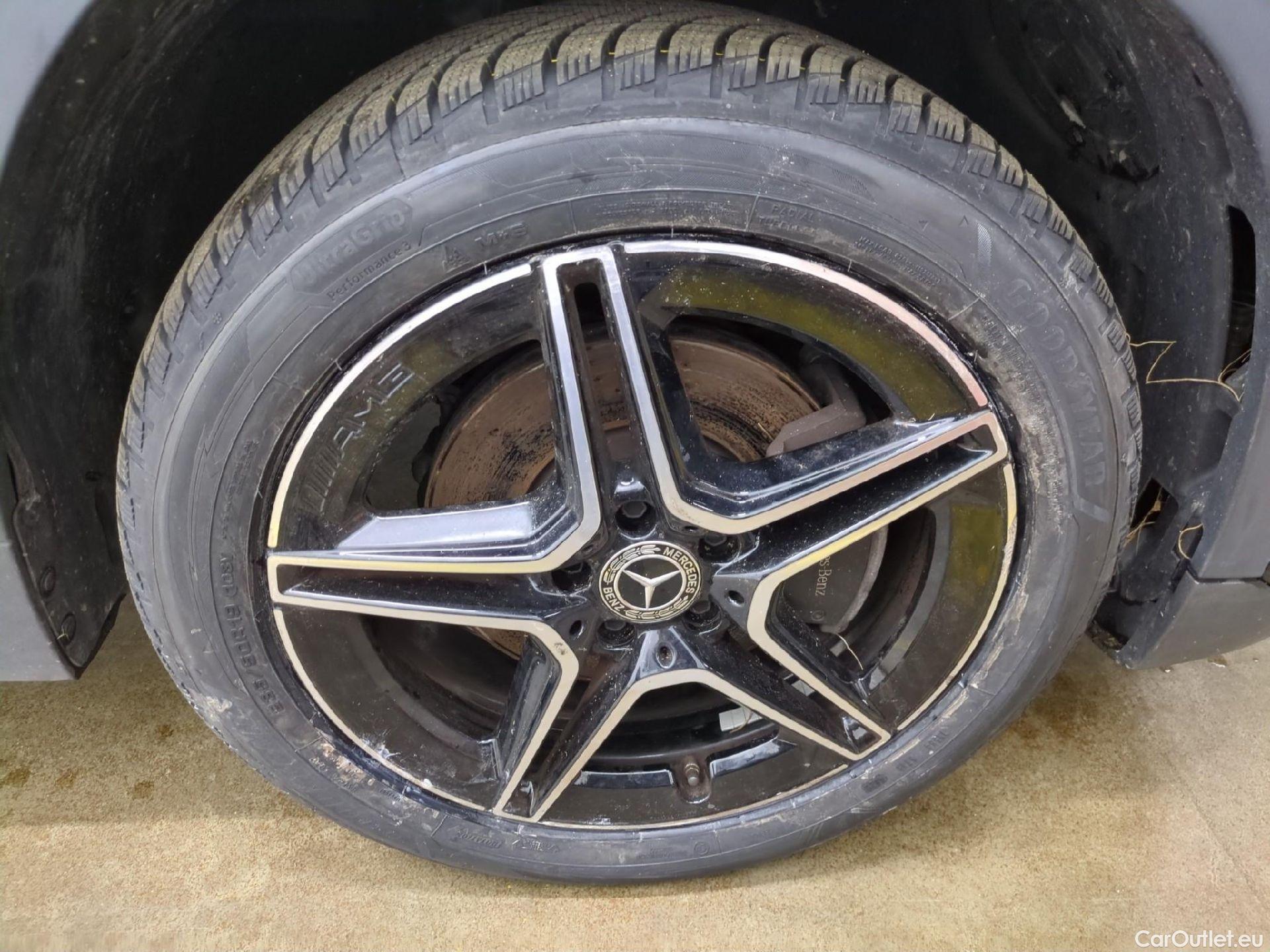  Mercedes  GLA MERCEDES-BENZ  / 2020 / 5P / SUV 1.3  250 e AMG LINE DCT #5