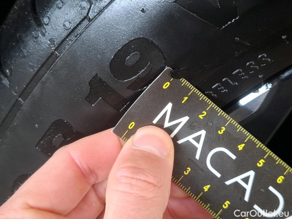  Nissan  Qashqai NISSAN  / 2021 / 5P / Crossover 1.3 MHEV 158ch Xtronic N-Style(SP) #7